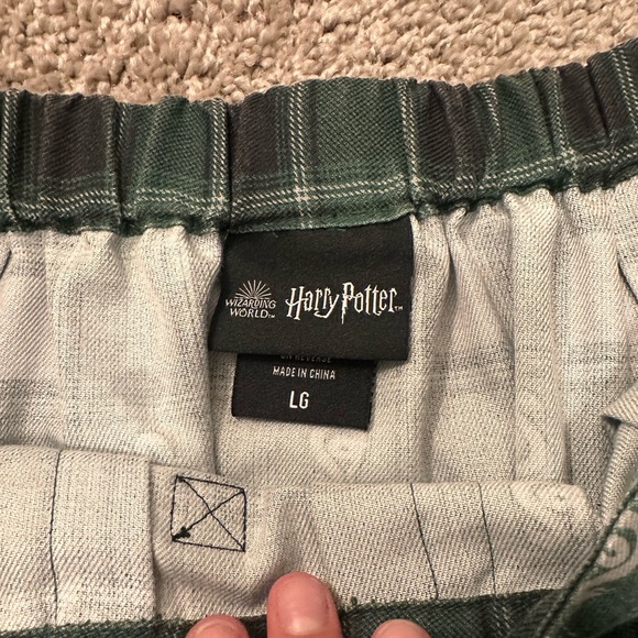 Wizerding World Harry Potter Slytherin Plaid Pleated Skirt Girls/L - Picture 5 of 5